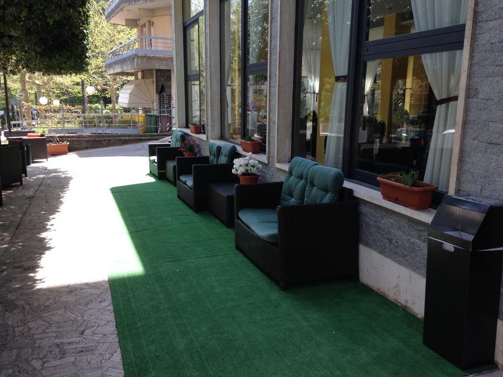 Hotel Mediterraneo Chianciano Terme Luaran gambar